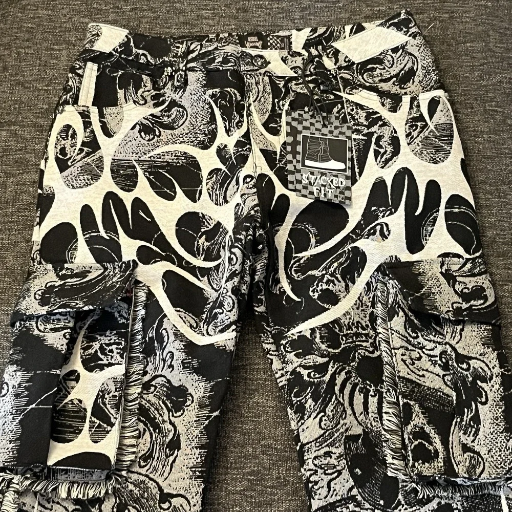 Rebel Vengeance Pants Mens 32x32 Black Flame Tapestry Cargo Gothic Stacked Fit